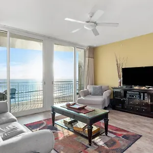 Aqua 405 Apartment