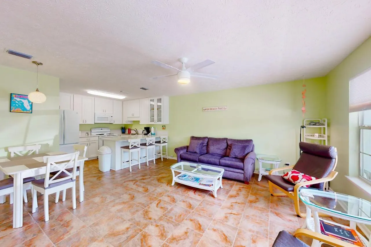 Wendwood Condominiums F2 Panama City Beach